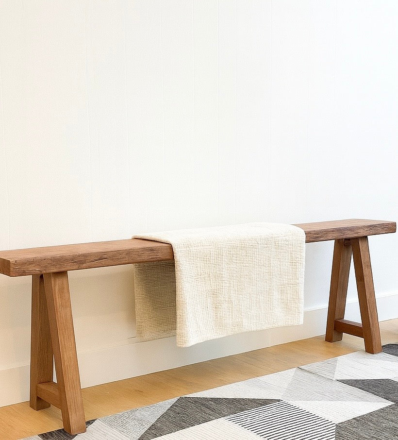 The Hearthwood Oak Bench